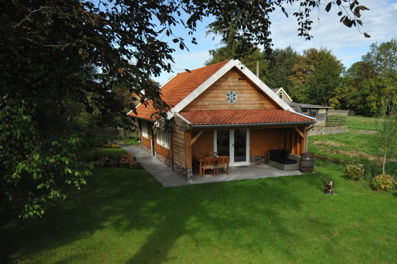 Lodges Near The Rhine - Sustainable Residence Hazerswoude-Rijndijk Dış mekan fotoğraf
